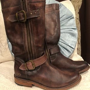 Womens leather boots by Bed Stu size 7